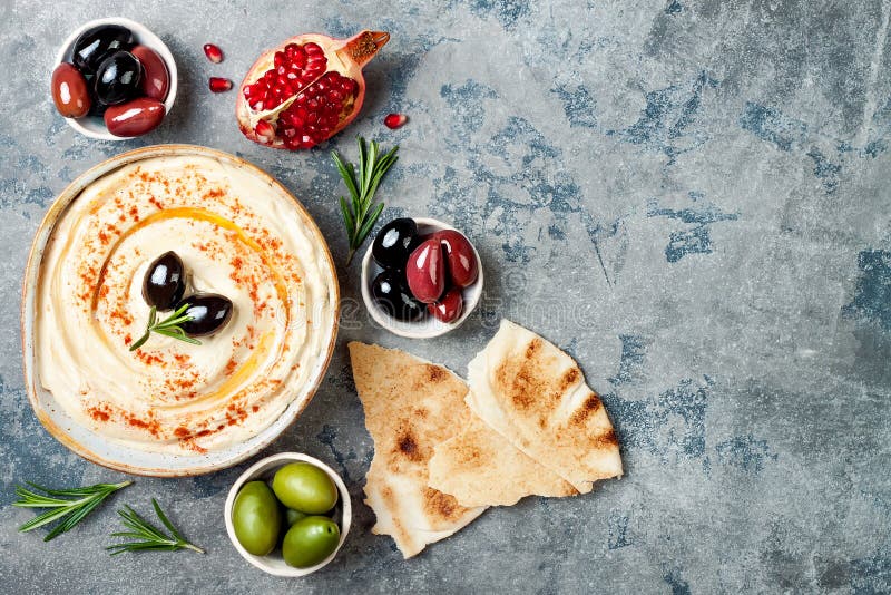 Humus – cremiges Kichererbsen-Püree
